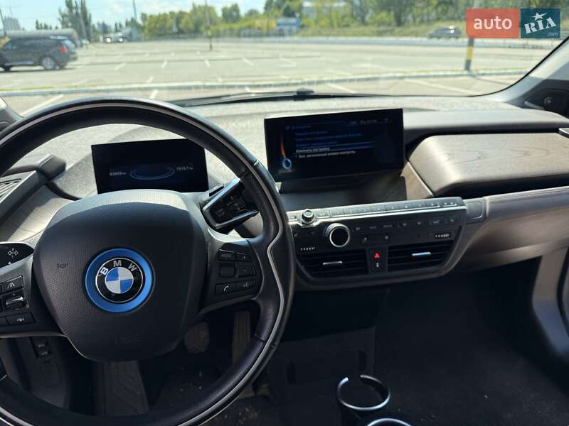 Хэтчбек BMW I3 2016 в Киеве