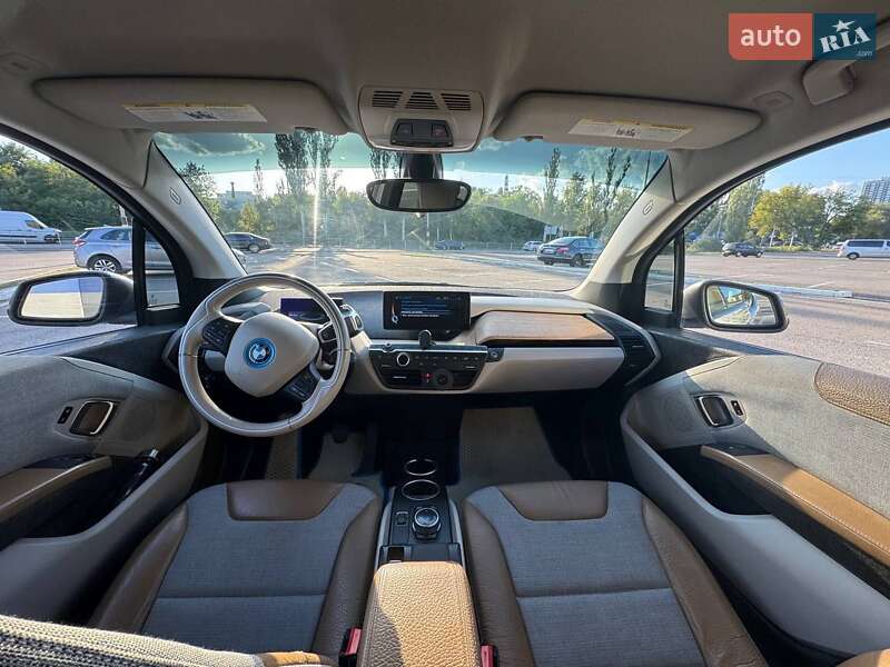 Хэтчбек BMW I3 2014 в Киеве
