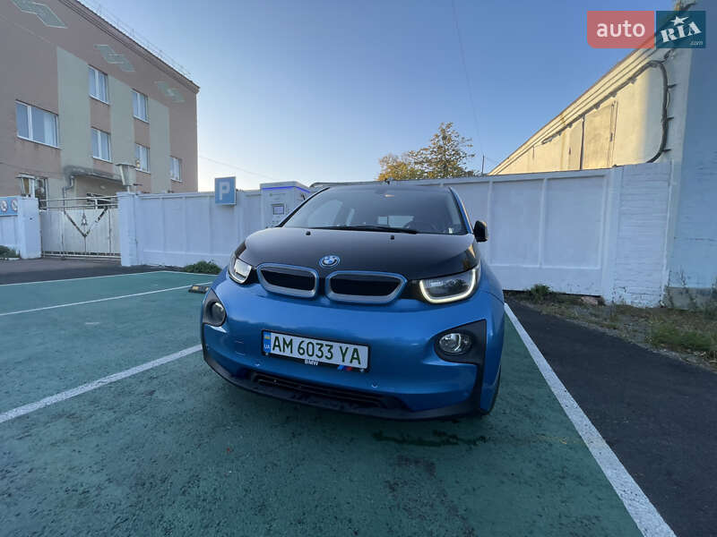 Хэтчбек BMW I3 2016 в Коростене