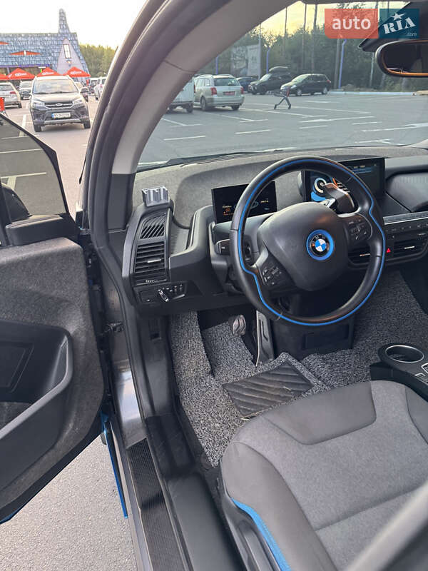 Хэтчбек BMW I3 2017 в Киеве