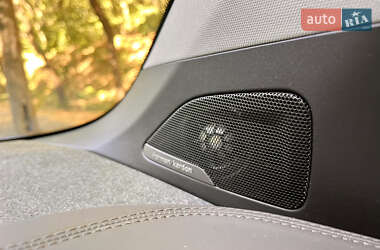 Хэтчбек BMW I3 2017 в 