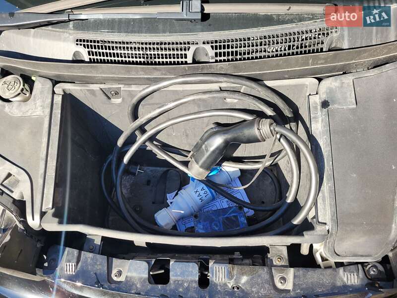 Хетчбек BMW I3 2016 в Тернополі