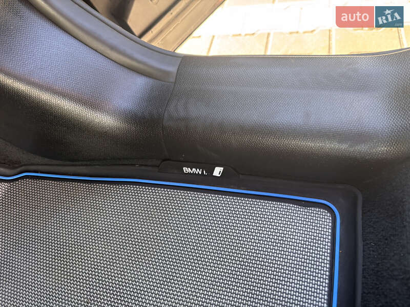Хетчбек BMW I3 2014 в Житомирі