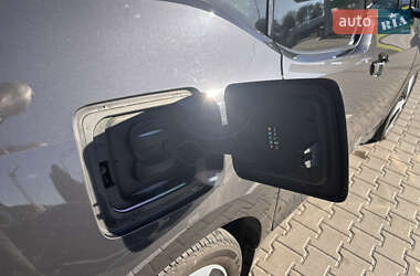 Хетчбек BMW I3 2014 в Житомирі