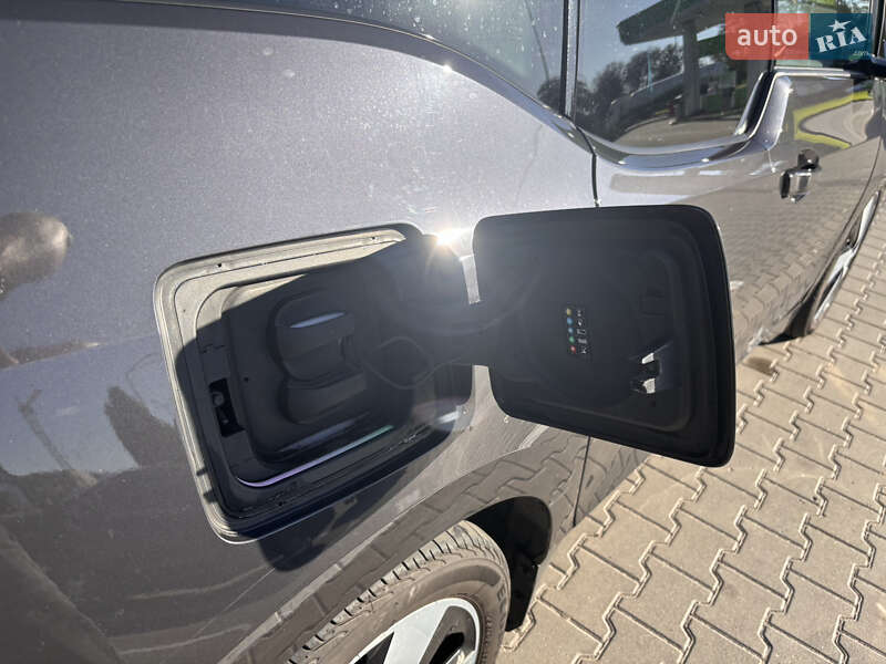 Хетчбек BMW I3 2014 в Житомирі