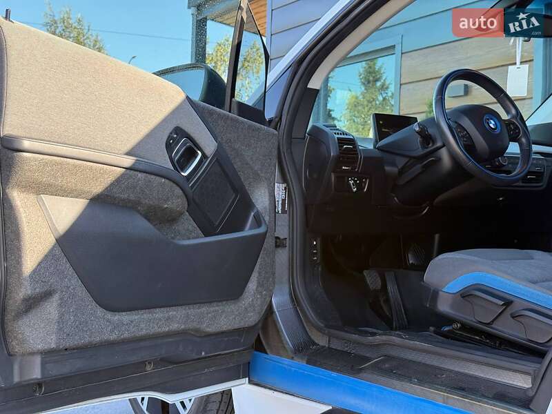 Хетчбек BMW I3 2016 в Рівному
