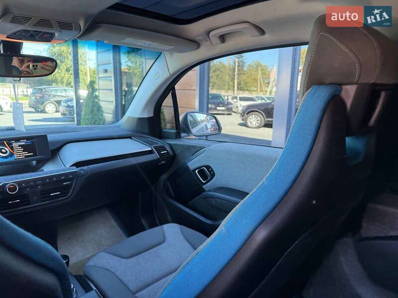 Хетчбек BMW I3 2016 в Рівному