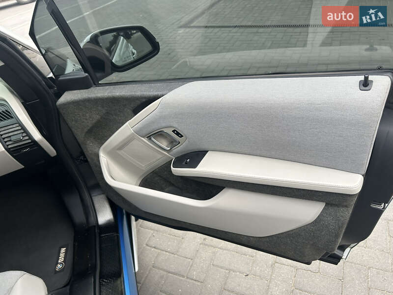Хэтчбек BMW I3 2014 в Днепре