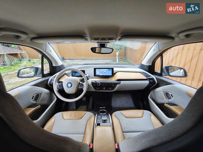 Хэтчбек BMW I3 2015 в Каменец-Подольском