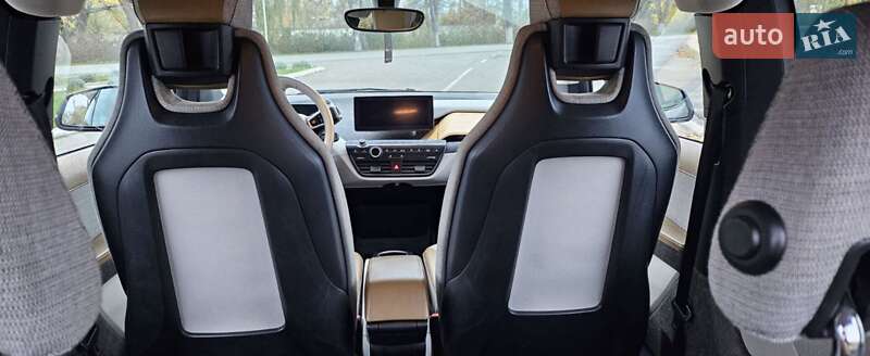Хэтчбек BMW I3 2015 в Бурштыне