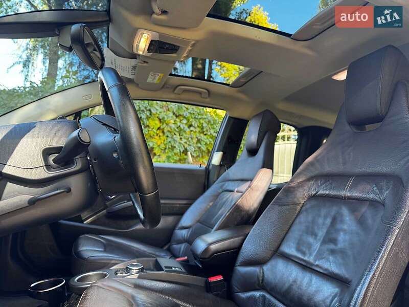 Хэтчбек BMW I3 2016 в Киеве