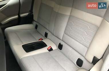 Хетчбек BMW I3 2014 в 