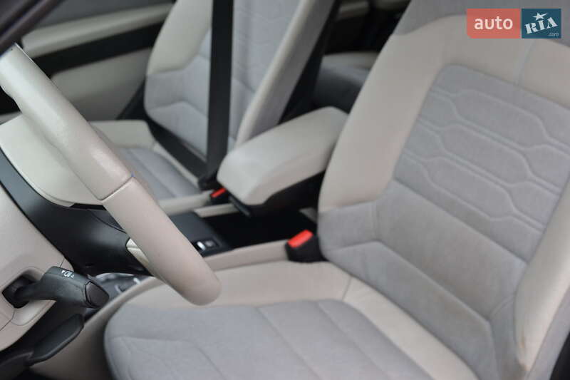 Хетчбек BMW I3 2017 в Луцьку фото 13 Хетчбек BMW I3 2017 в Луцьку