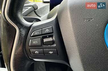 Хетчбек BMW I3 2016 в 
