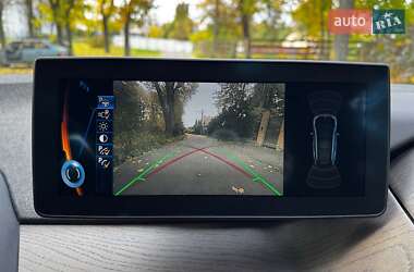 Хетчбек BMW I3 2016 в 