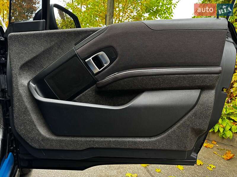 Хэтчбек BMW I3 2016 в Киеве