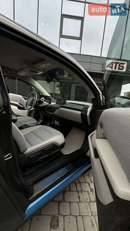 Хэтчбек BMW I3 2014 в Ивано-Франковске