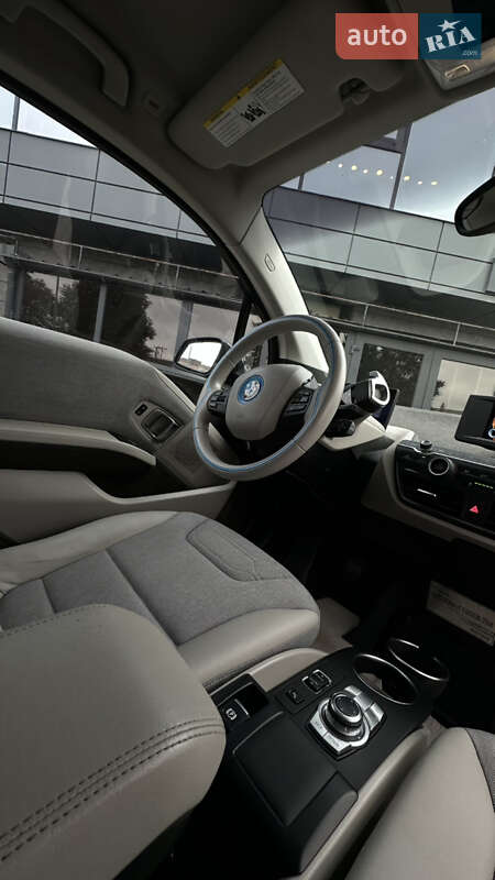 Хэтчбек BMW I3 2014 в Ивано-Франковске