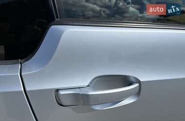 Хэтчбек BMW I3 2015 в 