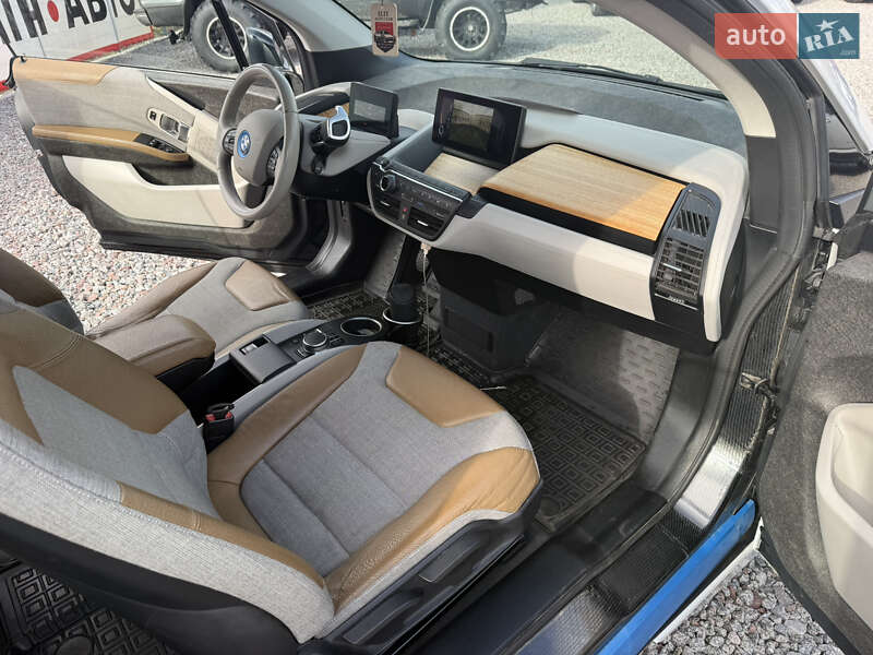 Хэтчбек BMW I3 2016 в Переяславе