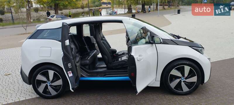 Хетчбек BMW I3 2015 в Львові фото 16 Хетчбек BMW I3 2015 в Львові