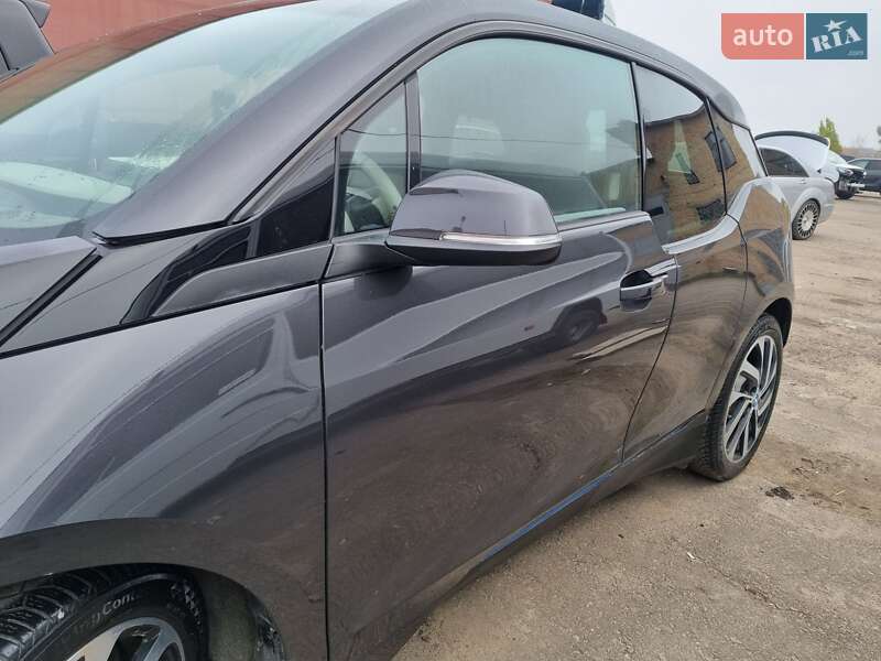 Хэтчбек BMW I3 2015 в Ровно фото 24 Хэтчбек BMW I3 2015 в Ровно