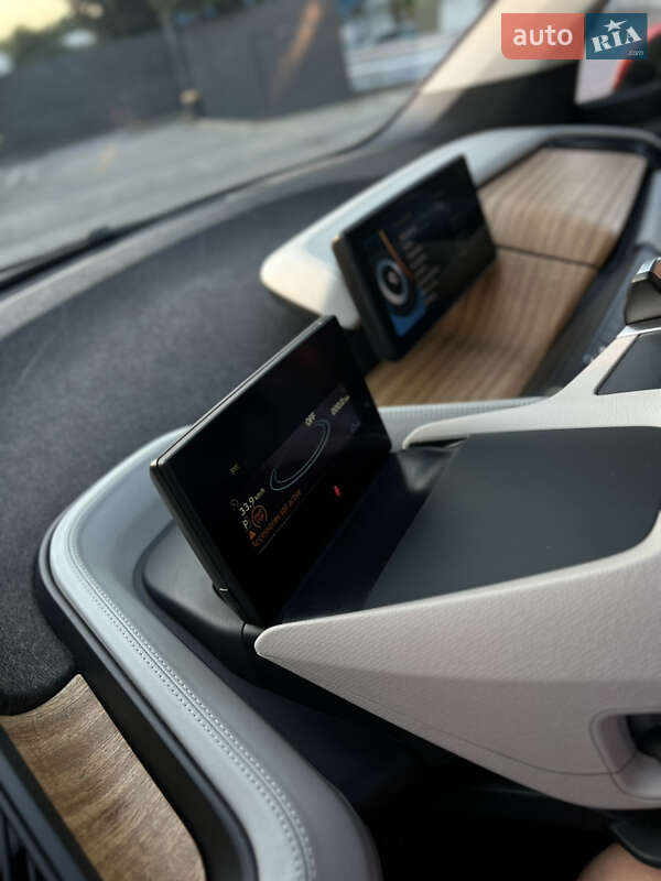 Хэтчбек BMW I3 2014 в Запорожье