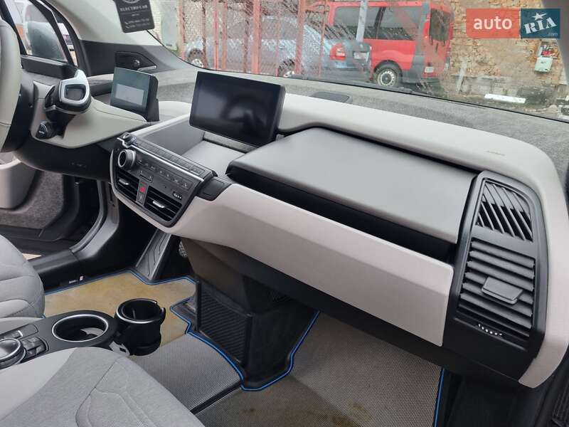 Хэтчбек BMW I3 2015 в Ровно фото 35 Хэтчбек BMW I3 2015 в Ровно