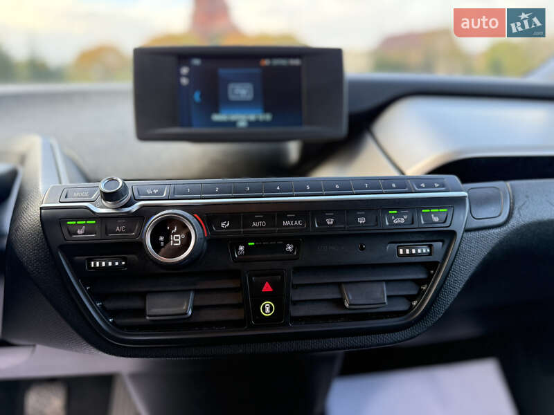 Хэтчбек BMW I3 2020 в Дубно