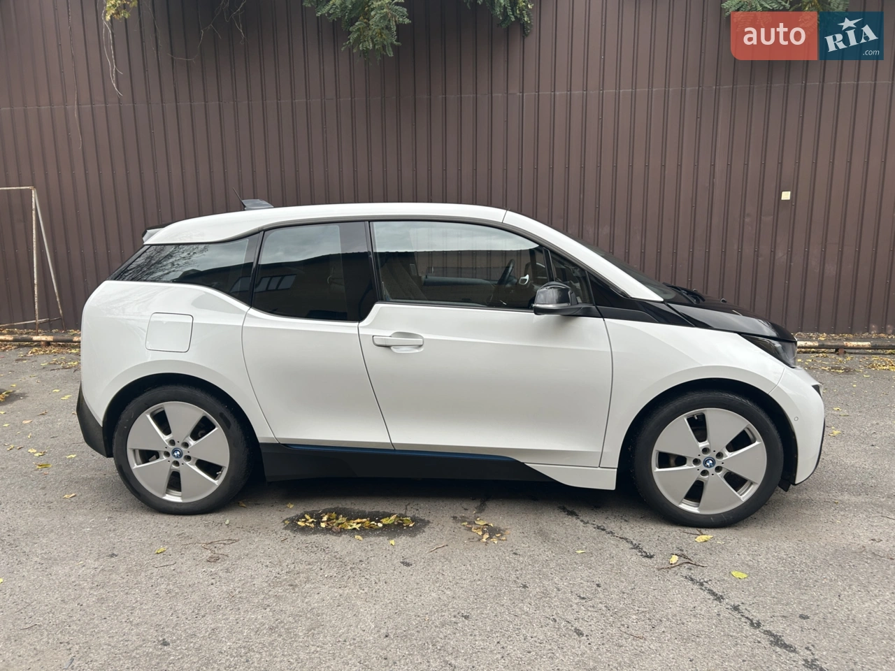 2016 BMW i3 - мініатюра 29