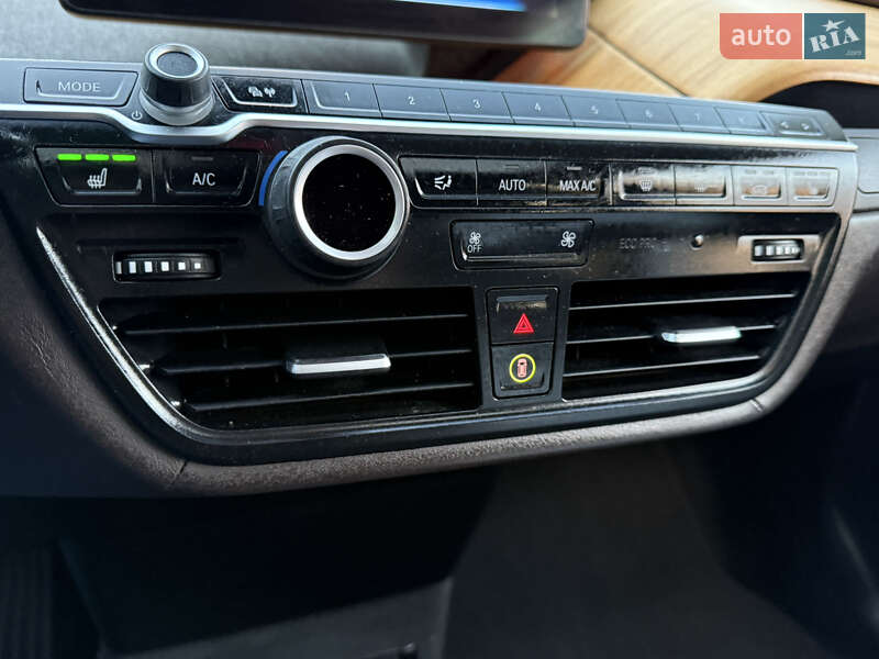 Хэтчбек BMW I3 2015 в Львове фото 42 Хэтчбек BMW I3 2015 в Львове