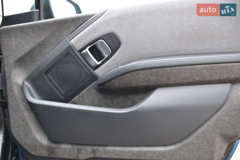 Хэтчбек BMW I3 2017 в Луцке