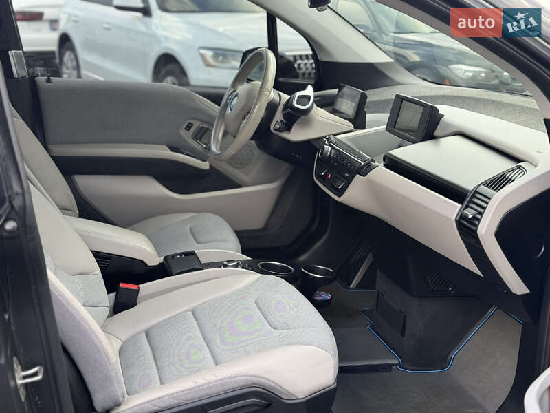 Хэтчбек BMW I3 2015 в Львове
