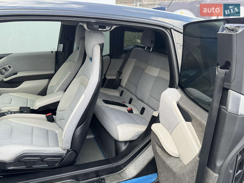 Хэтчбек BMW I3 2015 в Львове