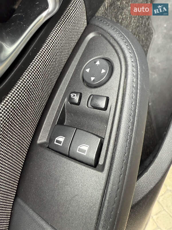 Хэтчбек BMW I3 2016 в Львове фото 20 Хэтчбек BMW I3 2016 в Львове