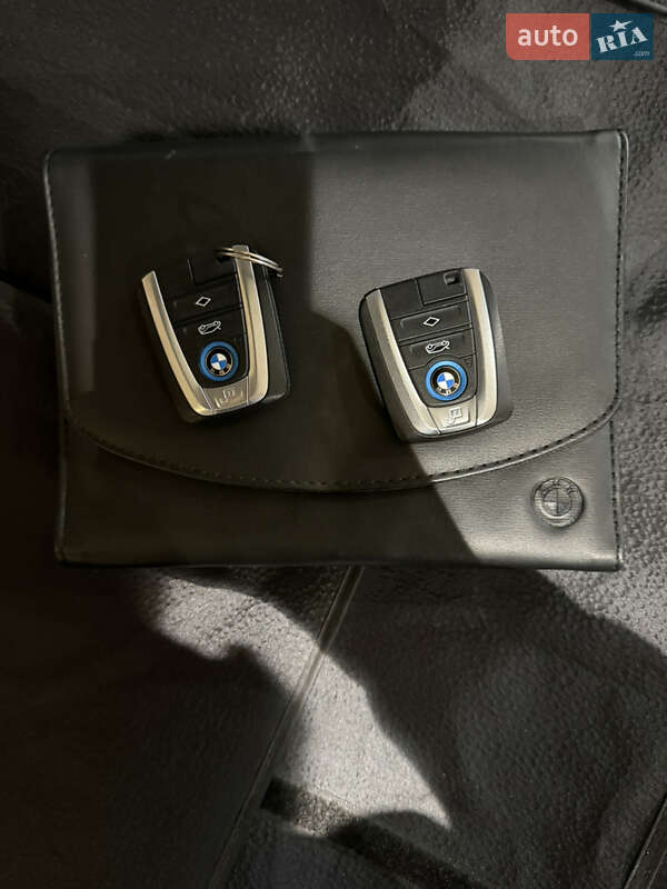 Хетчбек BMW I3 2016 в Львові фото 46 Хетчбек BMW I3 2016 в Львові