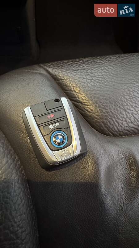 Хэтчбек BMW I3 2015 в Днепре