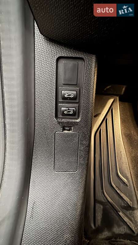 Хэтчбек BMW I3 2015 в Днепре