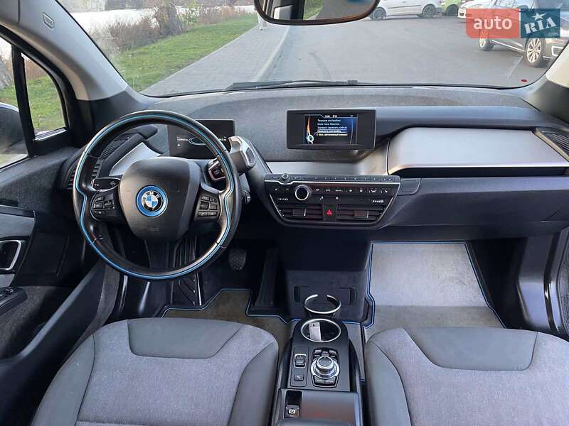 Хэтчбек BMW I3 2015 в Киеве