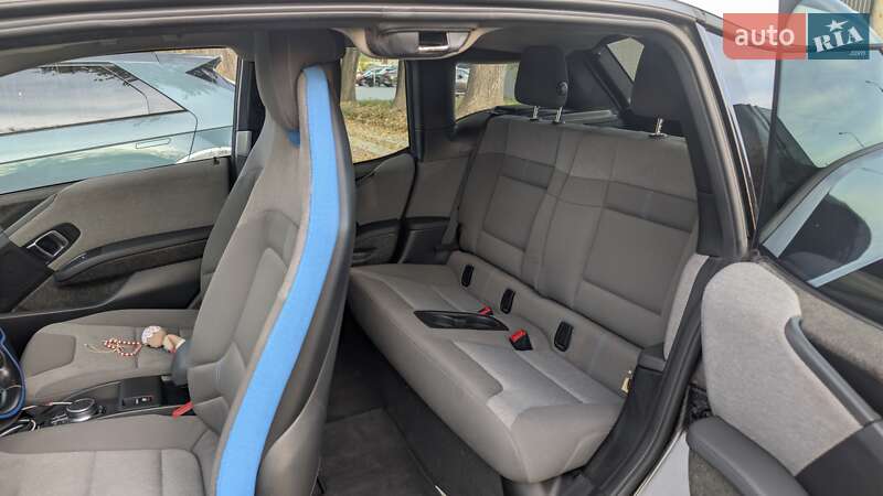 Хэтчбек BMW I3 2017 в Черновцах