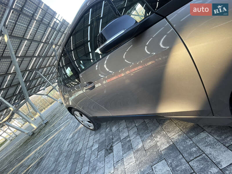 Хэтчбек BMW I3 2015 в Винниках фото 15 Хэтчбек BMW I3 2015 в Винниках