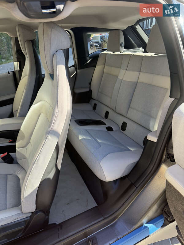 Хетчбек BMW I3 2015 в Львові фото 16 Хетчбек BMW I3 2015 в Львові