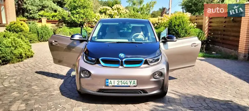 BMW I3
