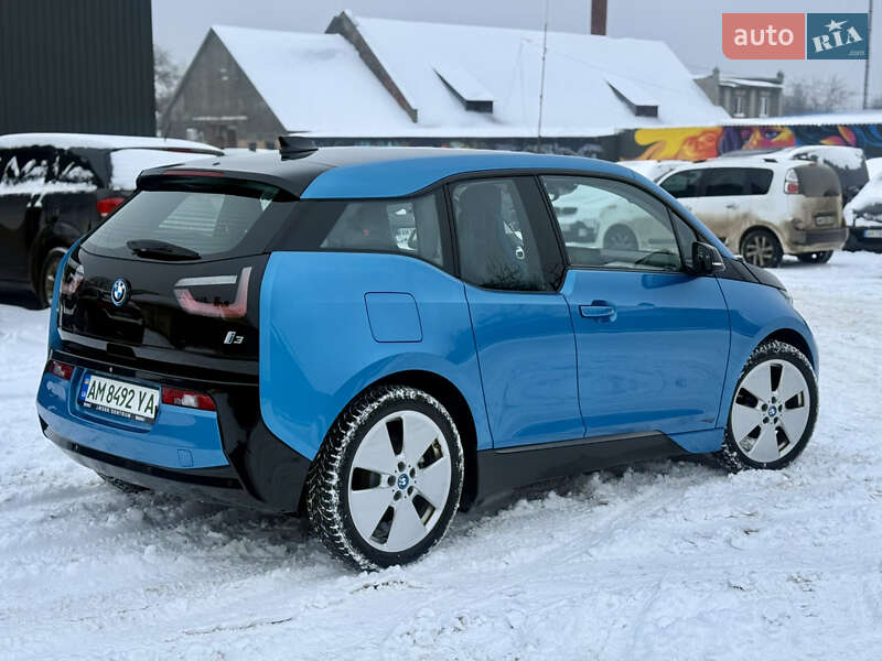 Хэтчбек BMW I3 2017 в Житомире