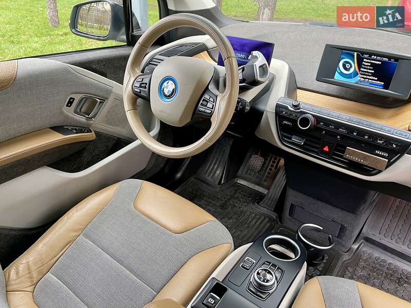 Хэтчбек BMW I3 2017 в Киеве