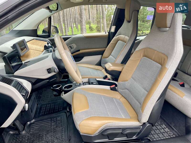 Хэтчбек BMW I3 2017 в Киеве