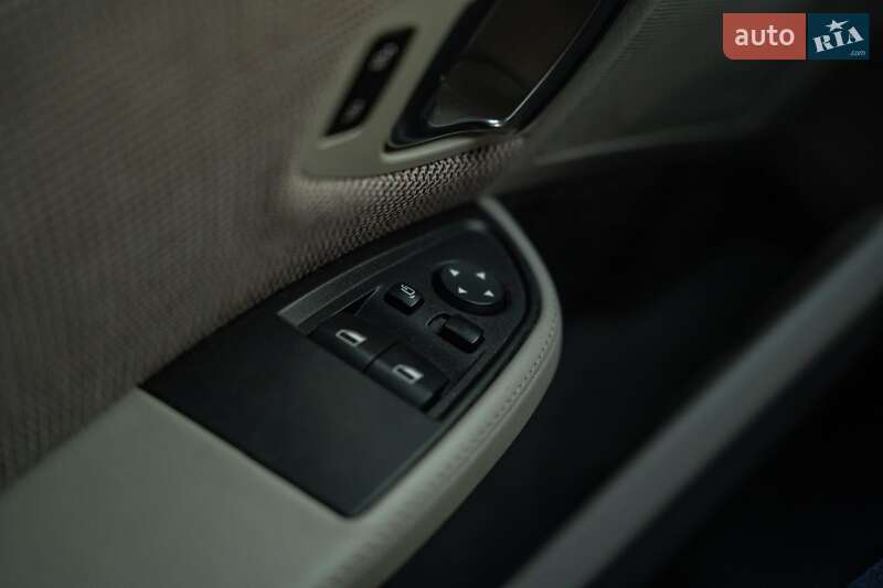 Хэтчбек BMW I3 2018 в Черновцах