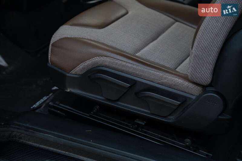 Хэтчбек BMW I3 2018 в Черновцах