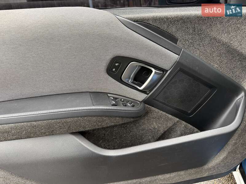 Хетчбек BMW I3 2017 в Києві фото 50 Хетчбек BMW I3 2017 в Києві