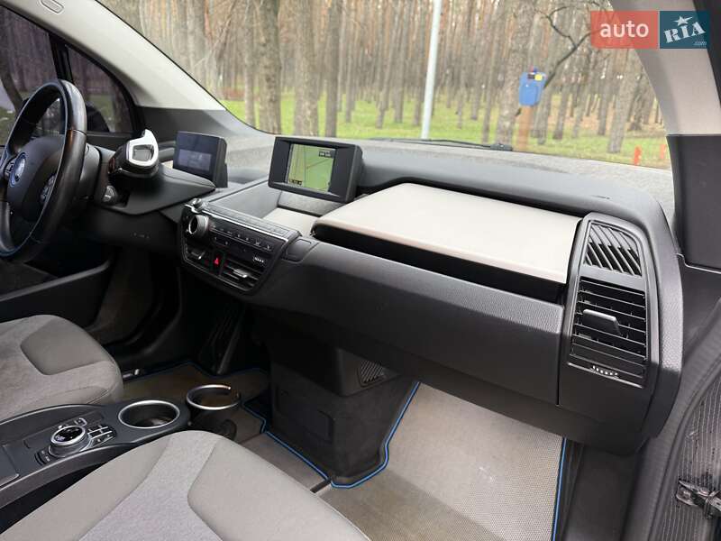 Хетчбек BMW I3 2017 в Києві фото 28 Хетчбек BMW I3 2017 в Києві
